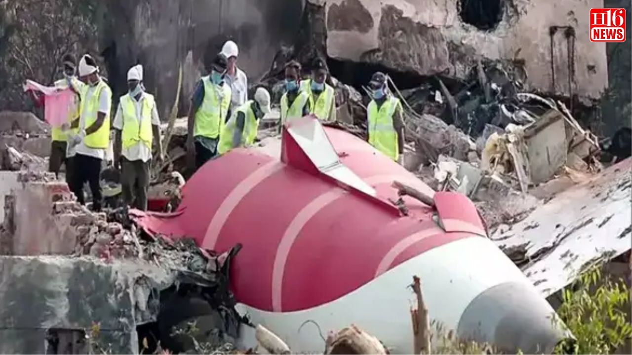 Air India Flight A171 is a plane that flies on the same plane as the junk flight number '171'.
